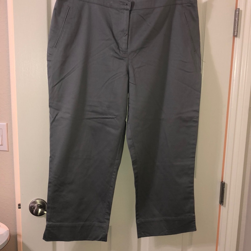 Capri dark gray